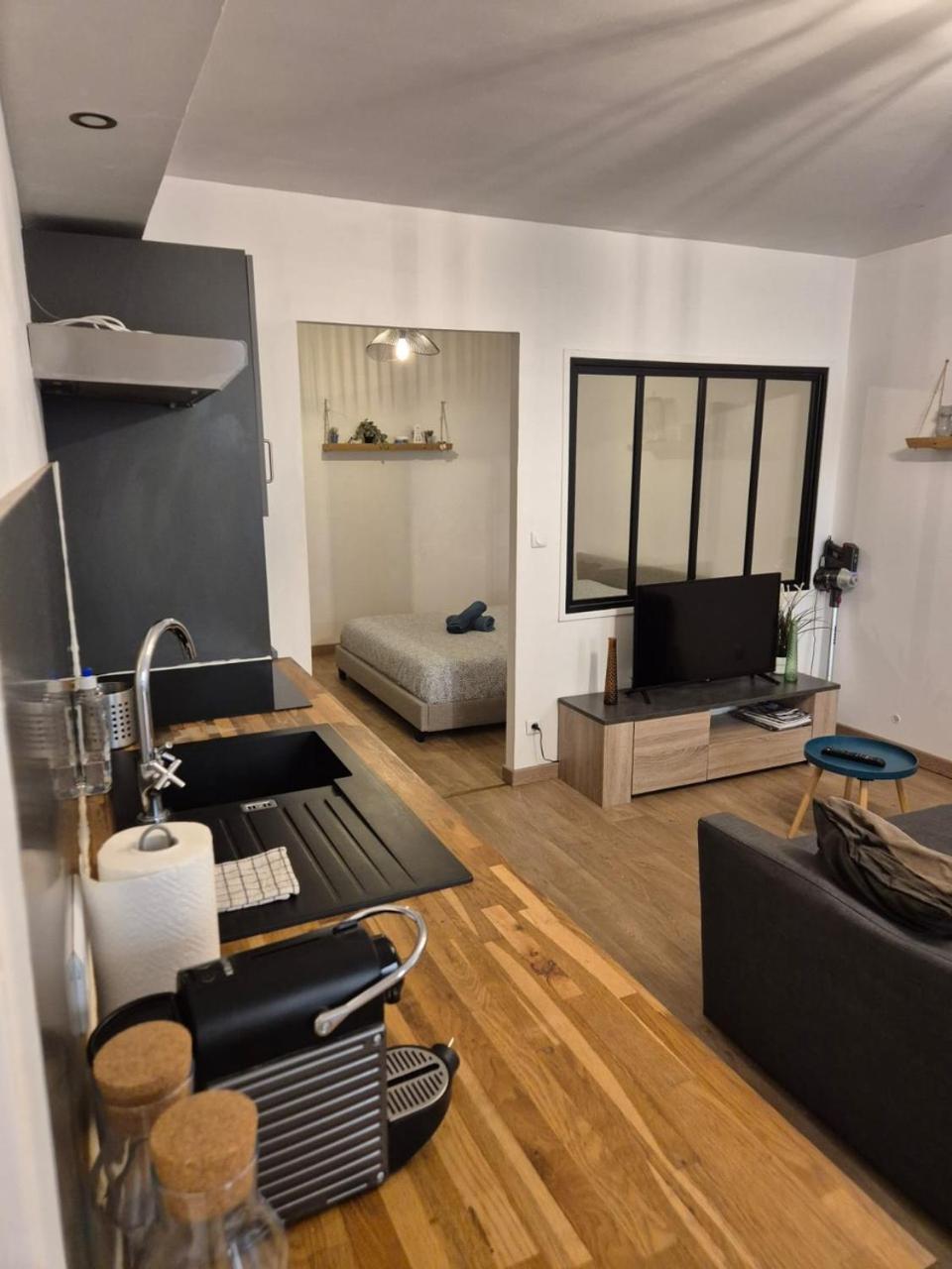 Appartamento T2 moderne hypercentre 40m2, au pied de la cathédrale Auch Esterno foto